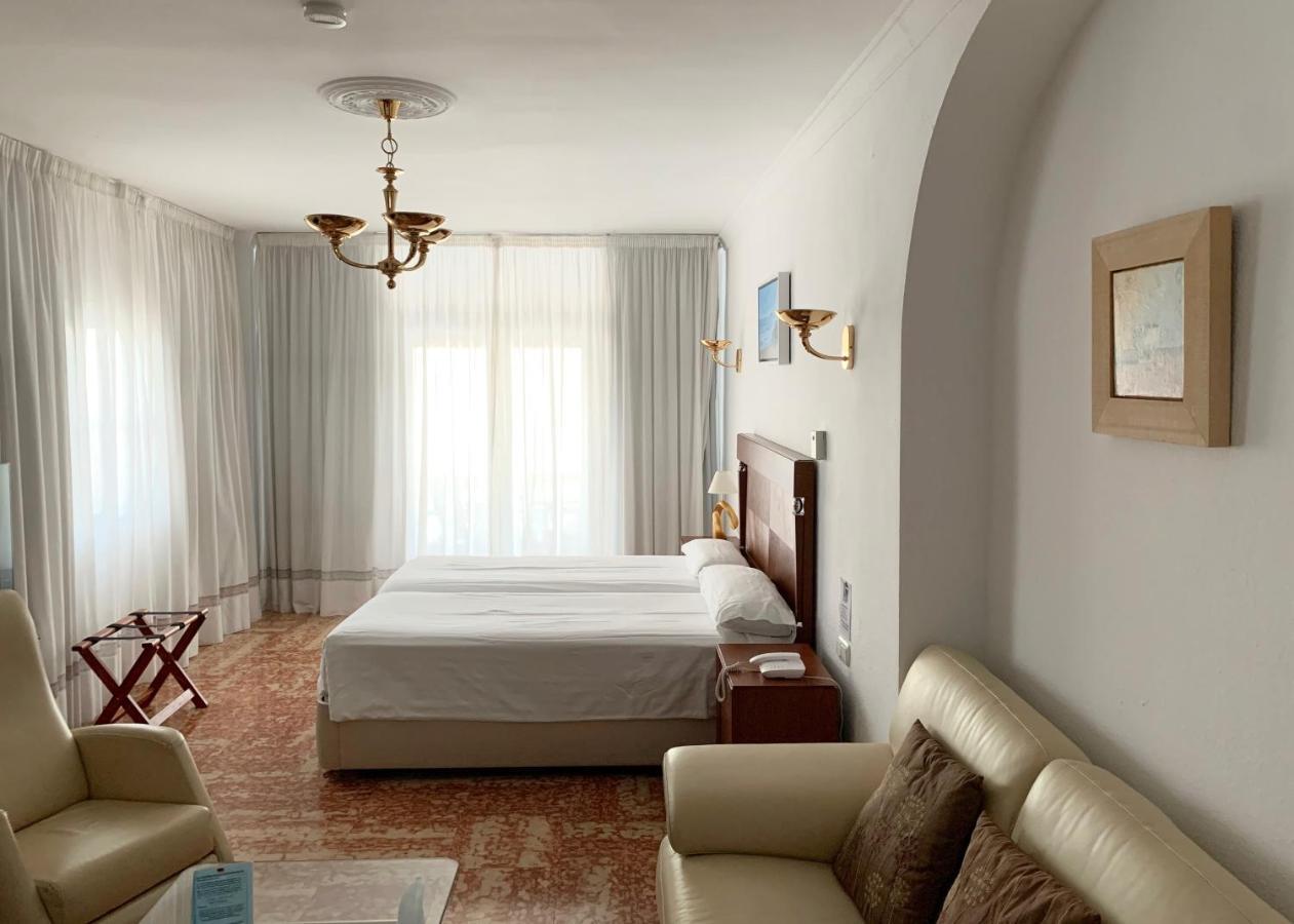 Hotel Paraiso Del Mar Nerja Dış mekan fotoğraf
