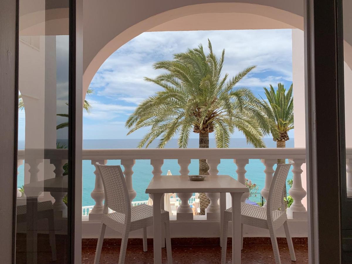 Hotel Paraiso Del Mar Nerja Dış mekan fotoğraf