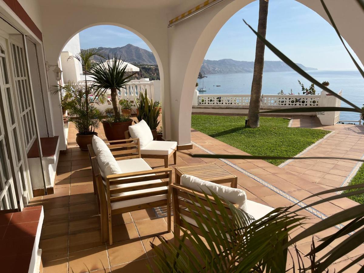 Hotel Paraiso Del Mar Nerja Dış mekan fotoğraf