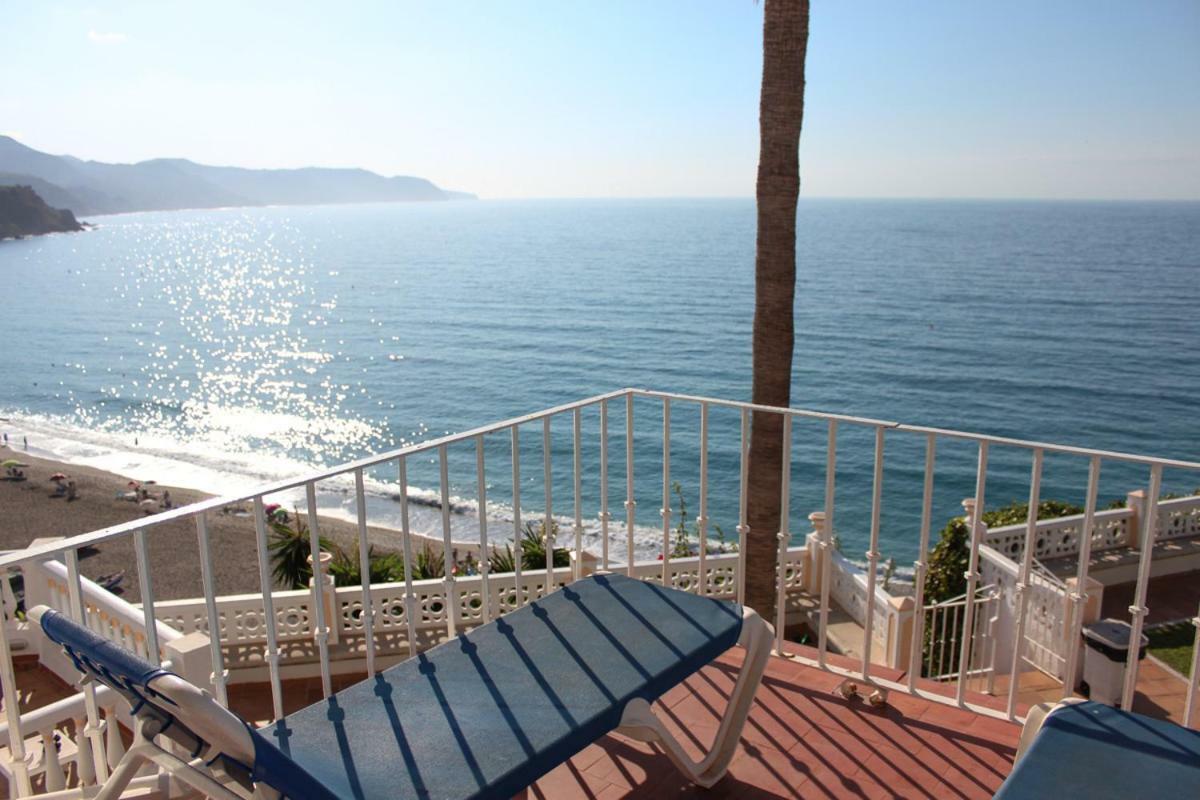 Hotel Paraiso Del Mar Nerja Dış mekan fotoğraf