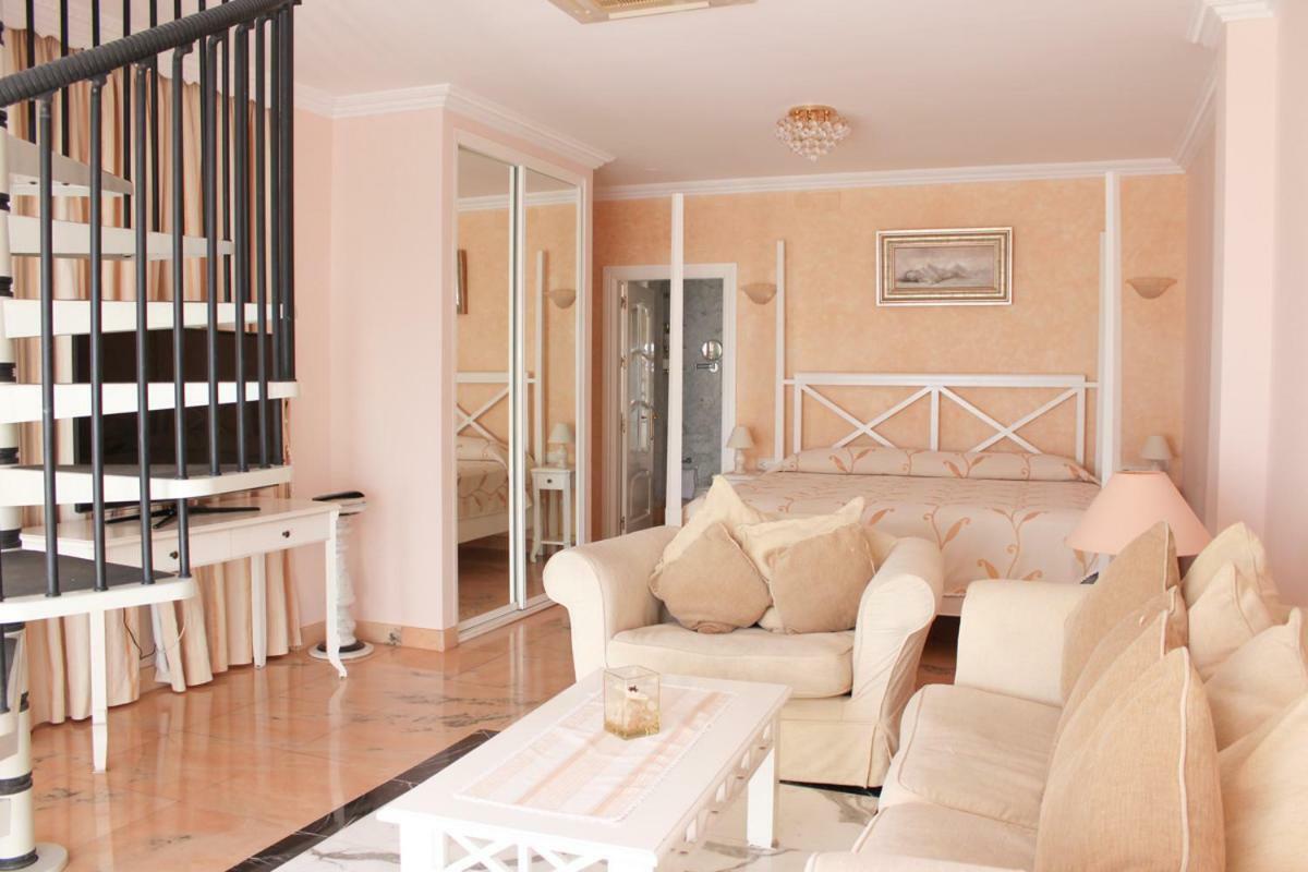 Hotel Paraiso Del Mar Nerja Dış mekan fotoğraf